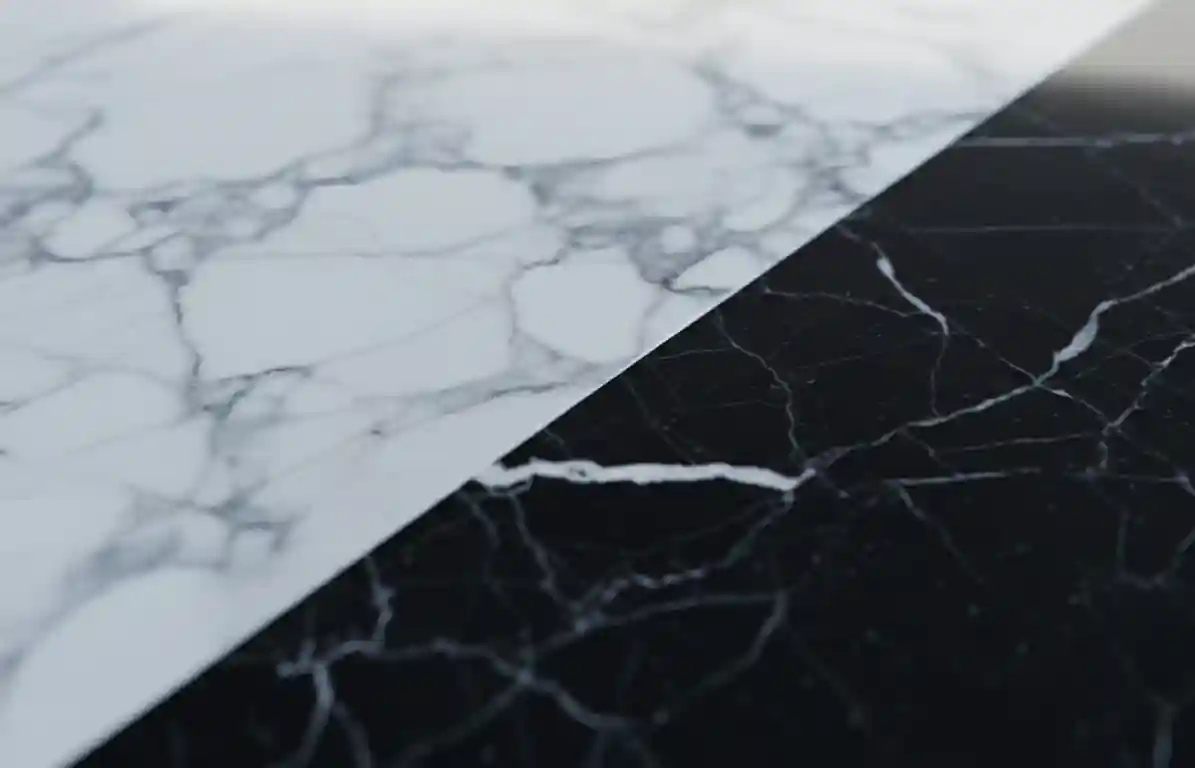 Varietà di marmi e pietre naturali trattate con Tekno Touch